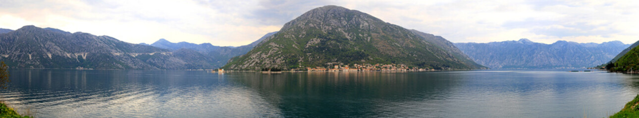 Fototapeta premium Bay of Kotor panorama