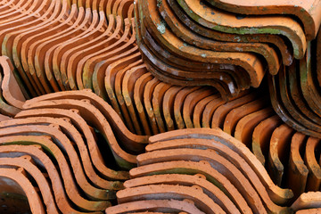 Old_roofing_tiles