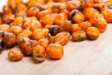 dry roasted soya bean, with red sauce