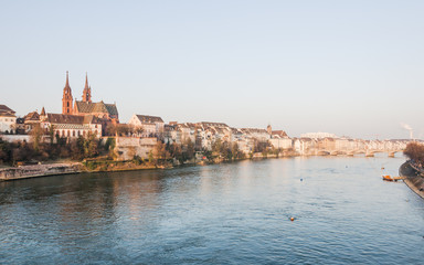 Fototapeta na wymiar Basel, Altstadt, Rhein, Rheinfähre, Münster, Winter, Schweiz