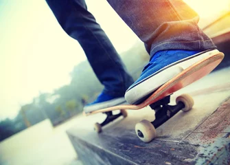 Fotobehang skateboarding legs   © lzf