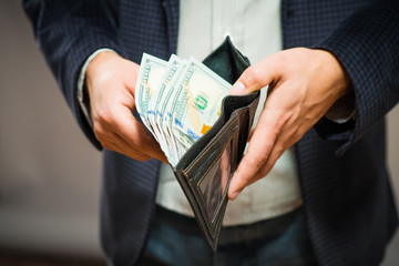 money in the wallet