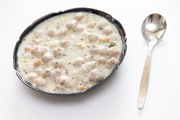 Knödelsuppe