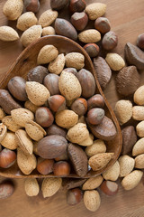 Mixed nuts in shells