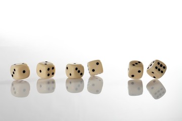 Würfel springen, 6x