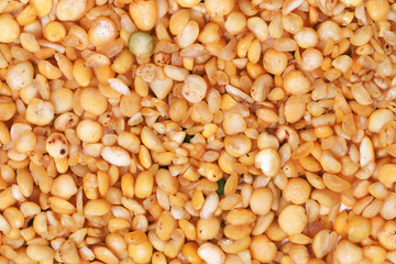 Fried peas or lentil