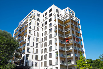 Fototapeta premium Big apartment building in Berlin