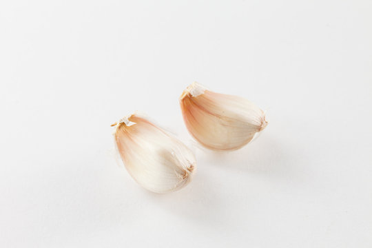 garlic on the white