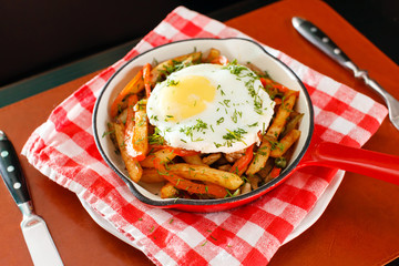 potatoes and egg in the bar