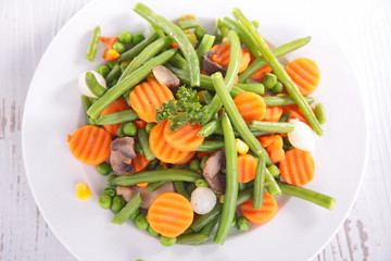 plate of vegetable