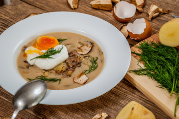 Czech dill soup