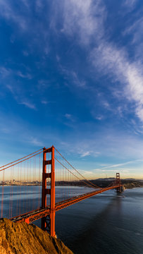 San Francisco Golden Gate Bridge and cityscape at sunset