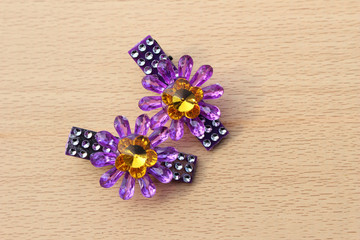 plastic purple flower hairpin