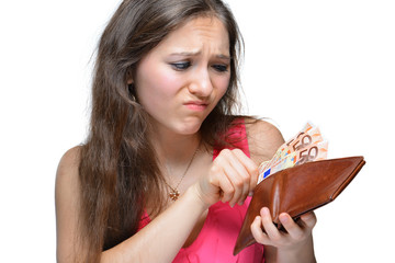 Junge Frau wenig Geld