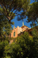 Fototapeta na wymiar Le parc Guell de Antonio Gaudi à Barcelone