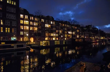 Foto op Plexiglas Stad aan het water nacht amsterdam