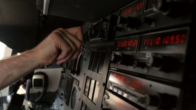 Jet Airplane Pilot Control in Turbulent Cockpit
