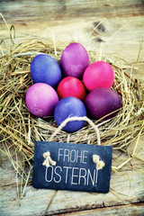 Osterkarte - Grußkarte - Frohe Ostern! Nest mit bunten Ostereiern