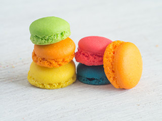 french colorful macarons