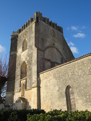 Fototapeta na wymiar Charente-Maritime - Marsilly - Eglise fortifiée