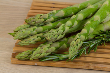 Raw asparagus
