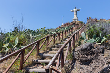 Stairs to statue of Jezus Christ at Garajau in Funchal, Madeira © Kruwt