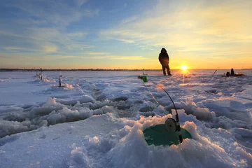 Zelfklevend Fotobehang winter fishing © salman2