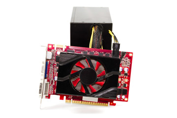 Rote Grafikkarte mit Defektem Netzteil