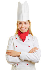 Frau macht Ausbildung zum Koch