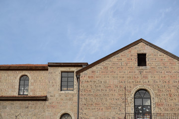 the new building of the old stones