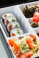 Lunch Box (Bento)