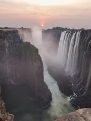 Victoria Falls Sonnenuntergang von Sambia Seite, Felsen im Vordergrund © F.C.G.