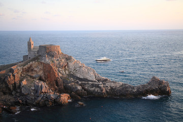 portovenere chiesa san pietro golfo dei poeti  liguria