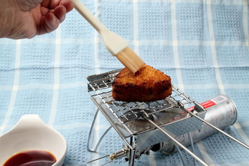 焼おにぎりでキャンプ