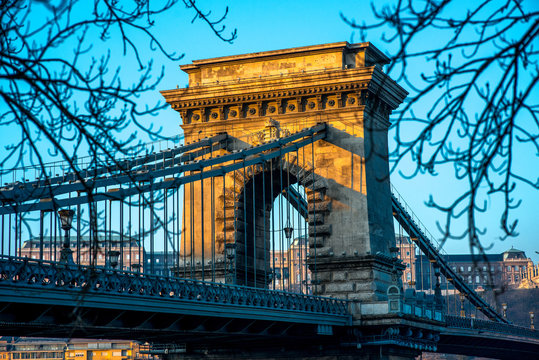 Szechenyi Chain Bridge