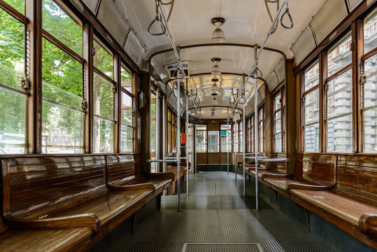 Interno tram