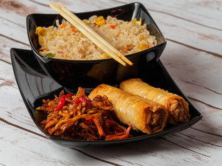 Rice with Vegetables, Spring-rolls and Meat