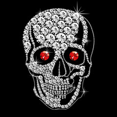 diamond skull with red eyes