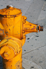 アメリカのカラフルな消火栓　 outdoor fire hydrant USA