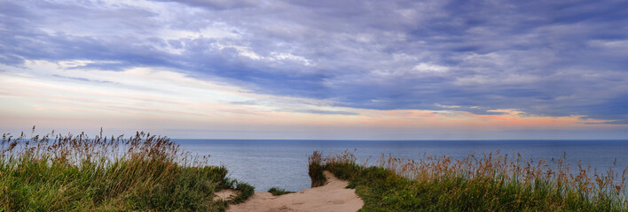 View of Lake Ontario from Scarborough Bluffs