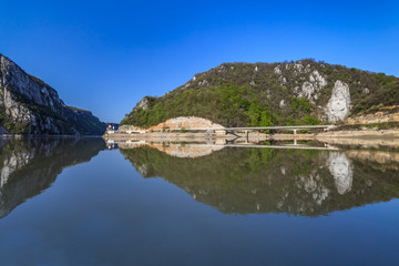 Fototapeta na wymiar Danube River