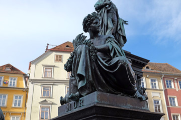 Fototapeta na wymiar Archduke Johann Fountain, river Mur, Hauptplatz, Graz, Austria 