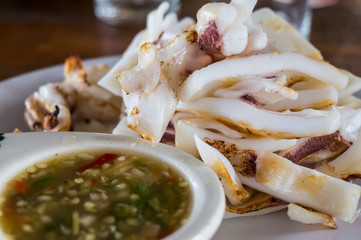 grilled squid with spicy sauce