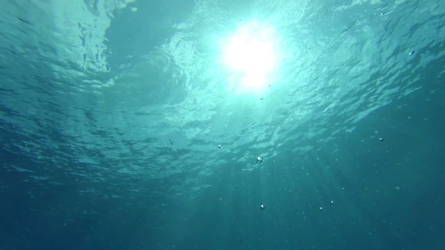 Underwater Sunshine and bubble