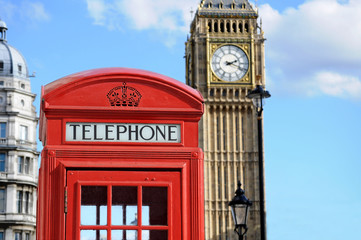 Fototapeta na wymiar Red telephone box and Big Ben in London