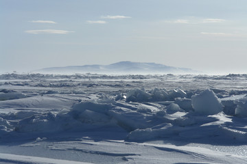 Fototapeta na wymiar On the ice of the Arctic Ocean.
