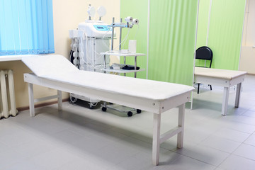 The image of an empty treatment room