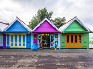 Bunte Geschäfte, Fishermans Point, Ocho Rios, Antillen, Karibik