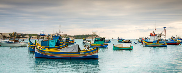 Fototapeta na wymiar Port de Marsaxlokk à Malte