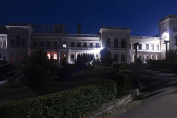 Fototapeta na wymiar Livadia royal palace at night